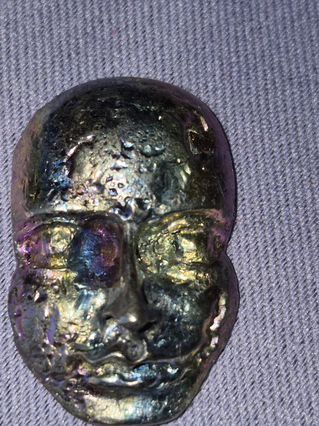 Bismuth Carved Face-mini