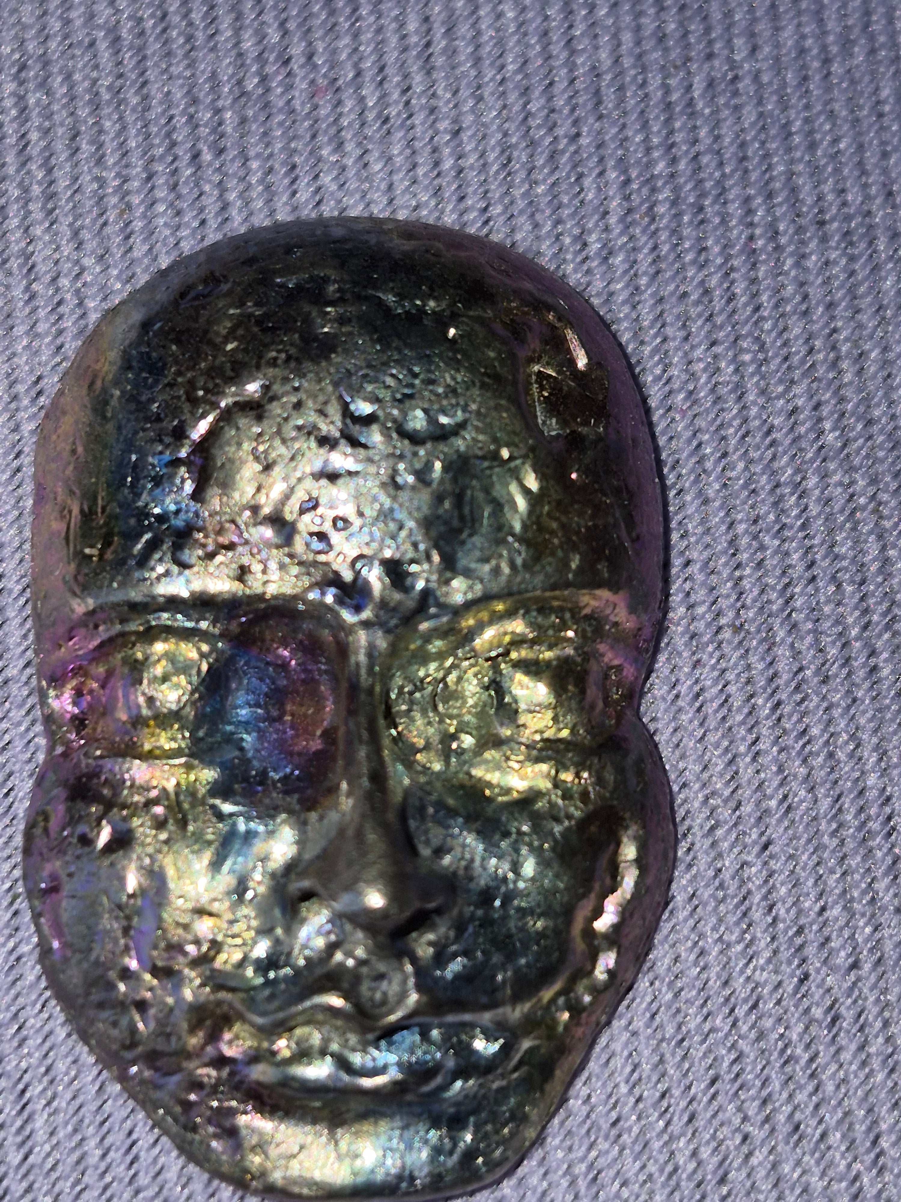 Bismuth Carved Face-mini