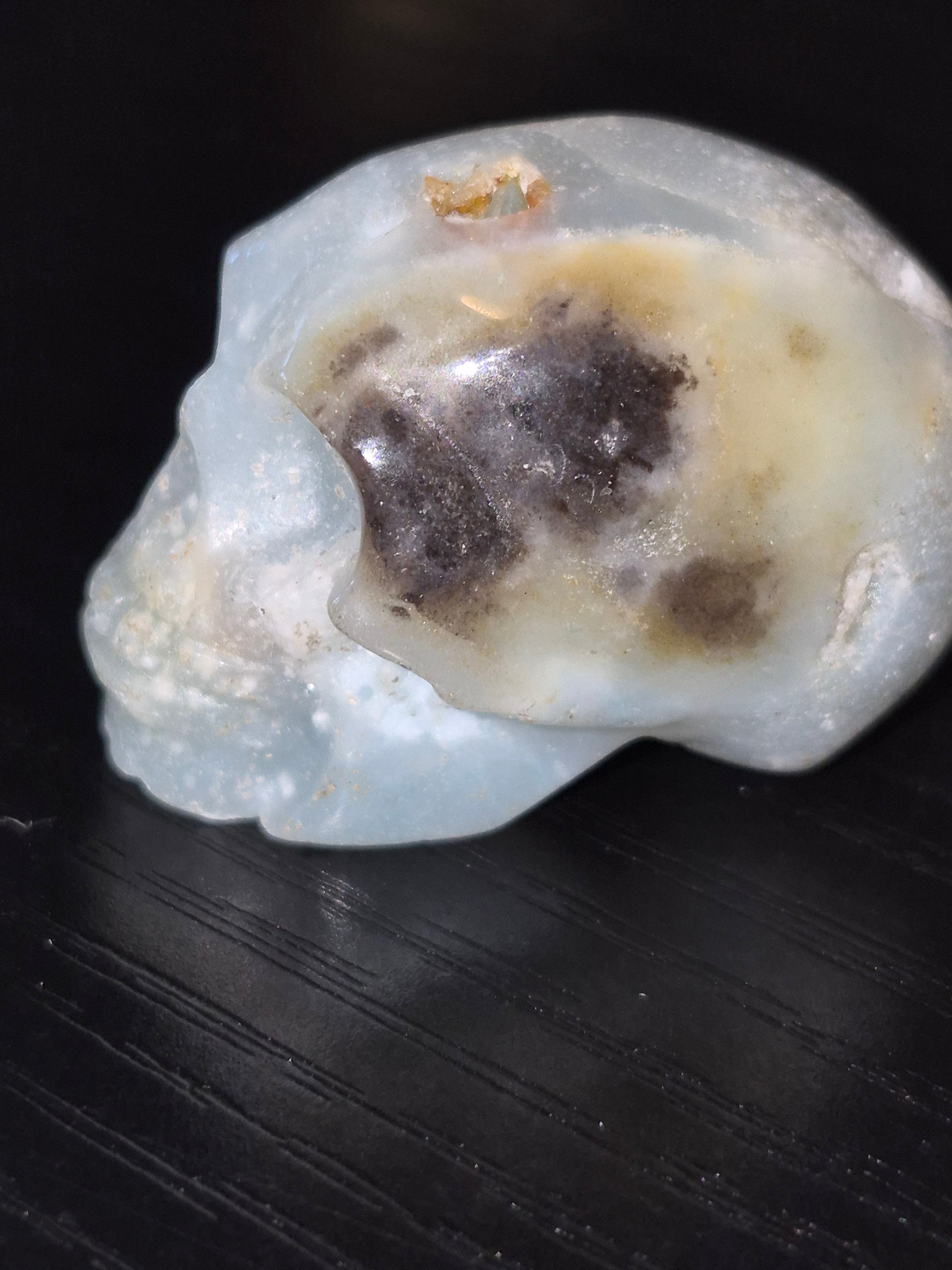 2 mini–Agate Crystal Carved Skulls