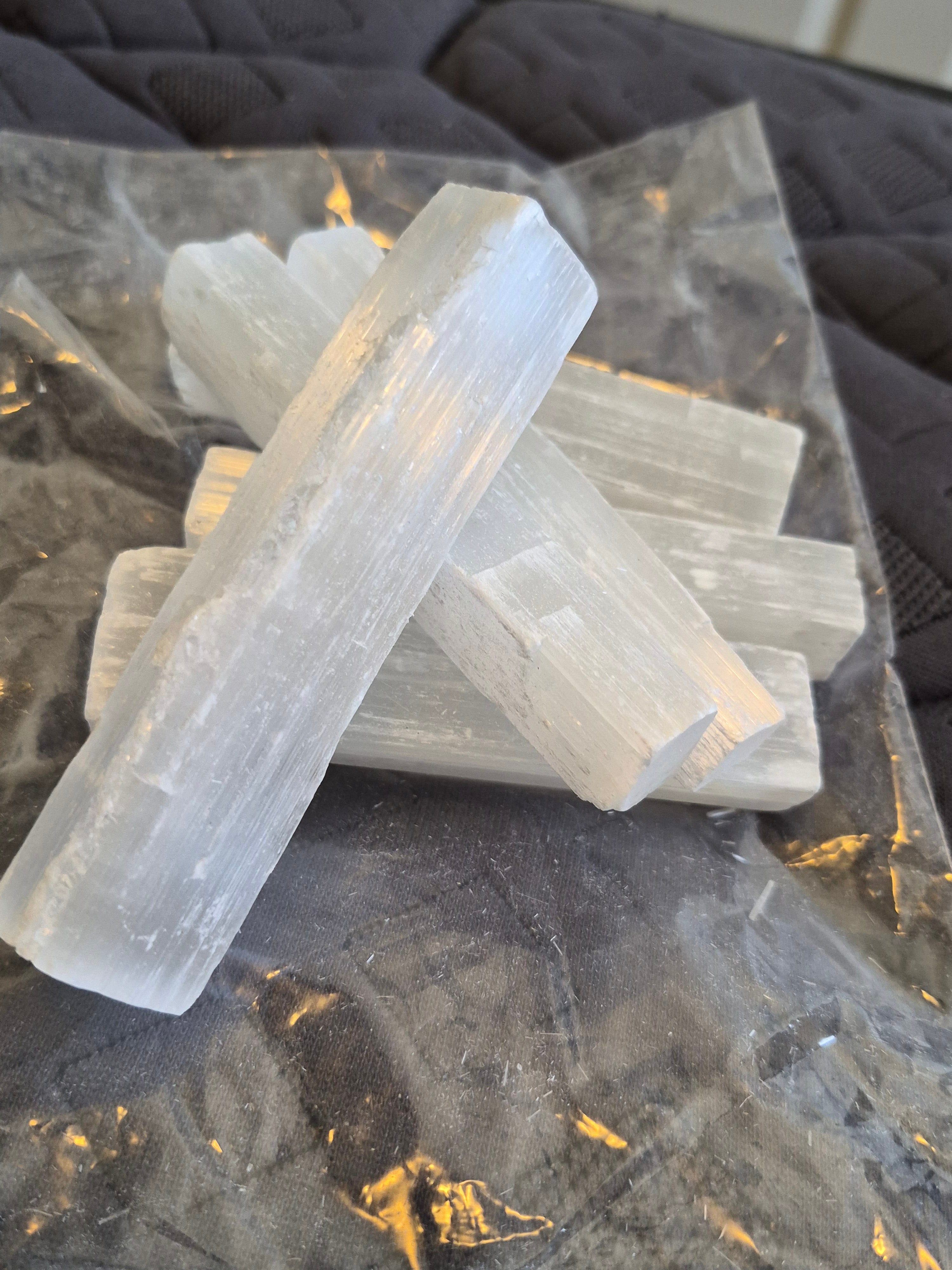 Selenite -Raw 4" Wand